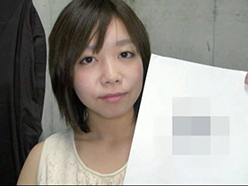 300人の自筆おマ○コ紹介　サンプル画像18